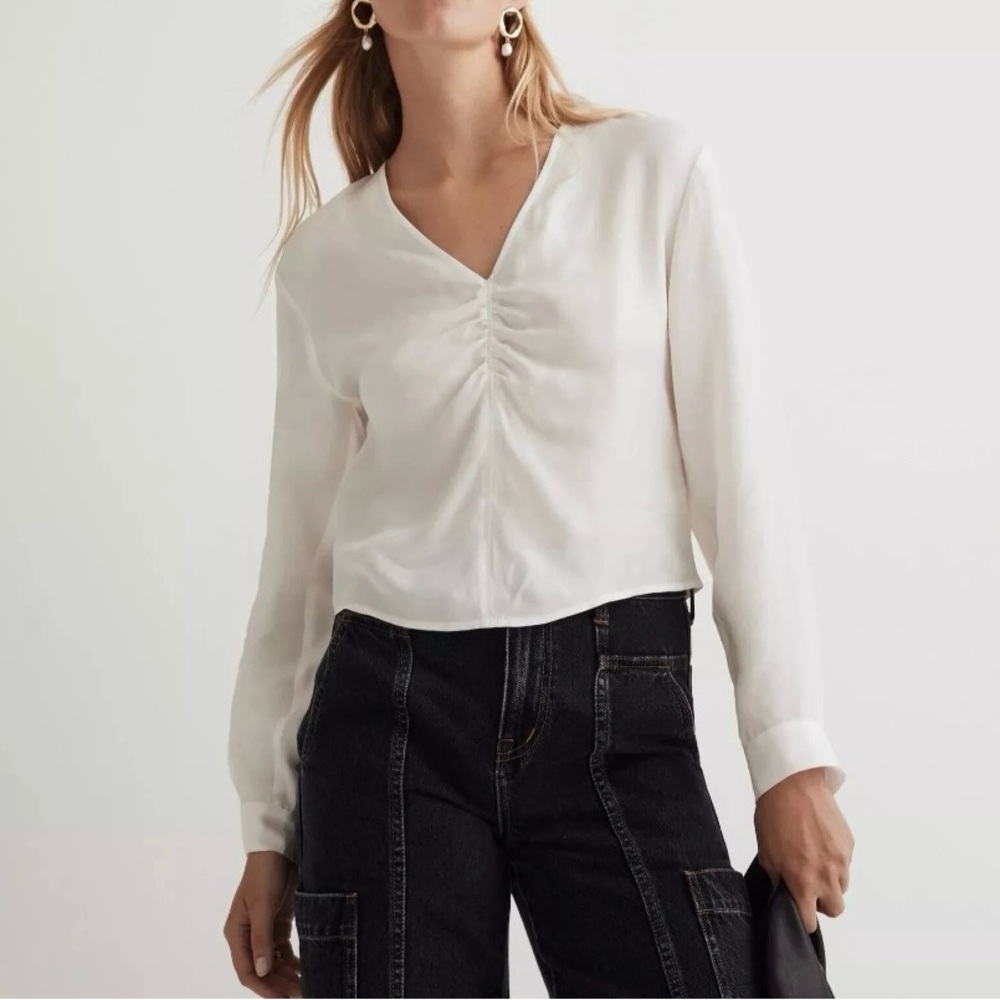 NWT Madewell Cream Ruched Fitted Blouse
